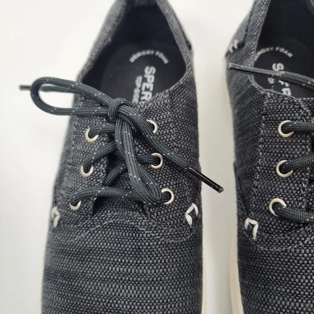 Sperry Top Sider Bodie Boys Lace Up Memory Foam Fabric Upper Shoe Size 4 Medium
